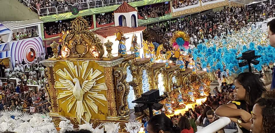 Rio Carnival Brazil Globetrotter duo