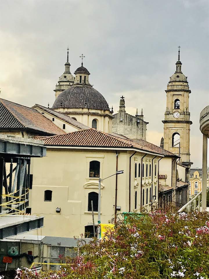 Bogota Colombia Globetrotter duo