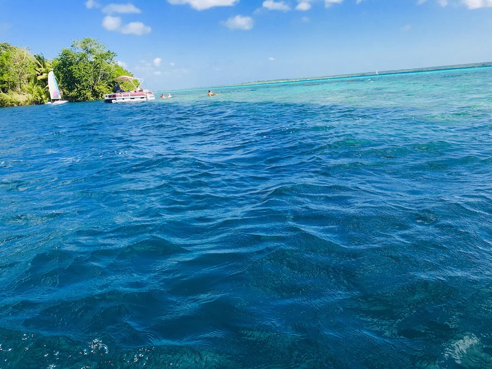 Mexico Laguna Bacalar Globetrotter duo